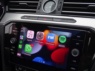 Volkswagen Passat Volkswagen Passat Variant 1.4 TSI ACT 149PK DSG / HighLine / R-line / LED *NAP* - afbeelding nr 31