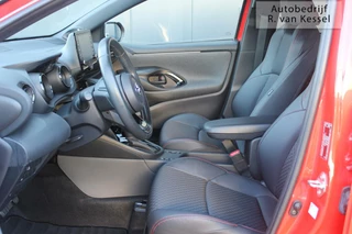 Toyota Yaris Toyota Yaris 1.5 Hybrid Launch Edition / Executive I JBL I 1e Eig. I NL-auto - afbeelding nr 7