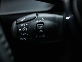 Peugeot 2008 Peugeot 2008 1.2 PureTech Allure | Private lease 499,- pm - afbeelding nr 23