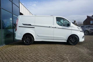 Ford Transit Custom Ford Transit Custom 290 2.0 TDCI L1H1 Sport 185PK Automaat Trekhaak Camera Adaptive Cruise Blind Spot Wegklapbare Dakdragers Stoelverwarming Cruise Navi Carplay 18