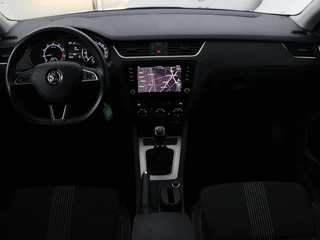 Škoda Octavia Skoda Octavia Combi 1.0 TSI Grt Amb. Bns | Camera | Trekhaak |  Adaptive cruise | Carplay | Navigatie | Sportstoelen | Climate control - afbeelding nr 7