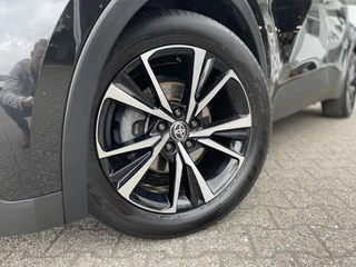 Toyota C-HR Toyota C-HR 1.8 Hybrid 140 Dynamic | Sensoren v/a | Navi | Blindspot - afbeelding nr 5