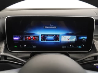 Mercedes-Benz GLC Mercedes-Benz GLC 300e AMG // Trekhaak // Distronic // Panoramadak // Memory // 360 Camera // Keyless // 20 inch - afbeelding nr 30