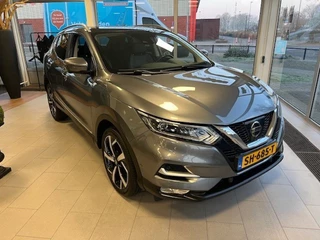 Nissan QASHQAI 1.2 Tekna Panoramadak Stoelverwarming Cruise controle.