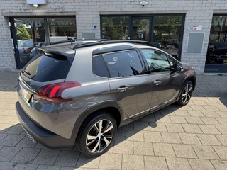 Peugeot 2008 Peugeot 2008 1.2 PureTech Gt-Line Automaat Pano Leer - afbeelding nr 11
