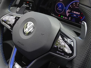 Volkswagen Golf Volkswagen Golf 2.0 TSI R 319PK R20 4MOTION 2022 / LED - afbeelding nr 23