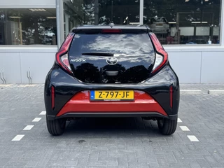 Toyota Aygo Navigatie, Voorstoelen verwarmd, camera , All-in Rijklaarprijs - afbeelding nr 20