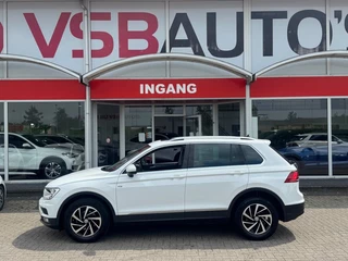 Volkswagen Tiguan Volkswagen Tiguan 1.5 TSI ACT. 150PK NAVI PANO-DAK CARPLAY AIRCO LMV PDC - afbeelding nr 2