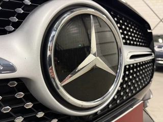 Mercedes-Benz GLE Mercedes-Benz GLE 350 e 4MATIC AMG PANO/22