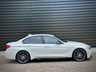 BMW 3 Serie BMW 3 Serie 320i M-PERFORMANCE VIRTUAL|M STOEL|LEDER|20'' M|CARPLAY - afbeelding nr 22