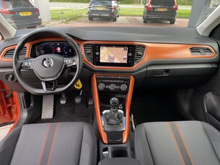 Volkswagen T-Roc Navigatie Camera Virtual Cockpit Clima ACC Extra Getint Glas 17 Inch velgen Mirror LInk Carplay Android Auto DAB 1e Eigenaar NL Auto - afbeelding nr 10