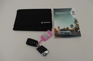 Škoda Superb Skoda Superb 1.4 TSI iV Business Edition Plus | Trekhaak | Stoelverwarming | Camera | Carplay | Virtual Cockpit | Keyless | Full LED | Memory | Navigatie - afbeelding nr 23