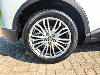 Toyota C-HR Toyota C-HR 2.0 Hybrid Executive (184PK) 1e-Eig. & Dealer-Onderh. BOVAG-Garantie. NL-Auto. - afbeelding nr 41