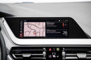 BMW 1 Serie BMW 1-serie 116i | Navi | PDC | Apple Carplay | Cruise | DAB | 17 inch | - afbeelding nr 29