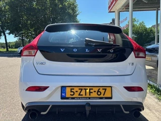 Volvo V40 Volvo V40 1.6 T3 R-Design, Navi, Clima, Cruise, Trekhaak - afbeelding nr 4