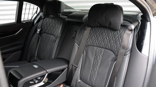 BMW 7 Serie BMW 7 Serie 745e High Executive M-Sport | Stoelventilatie | Head-up | Schuifdak | Harman/Kardon | Laserlight | Soft-Close - afbeelding nr 8