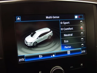 Renault Mégane Estate FULL LED / CAMERA / DAB+ / KEYLESS / CARPLAY / CLIMA / PDC / NL-AUTO - afbeelding nr 35