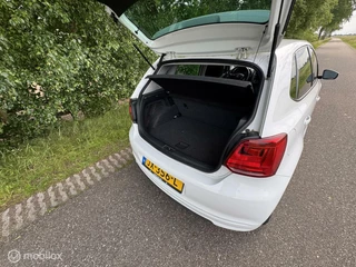 Volkswagen Polo Volkswagen Polo 1.0 BlueMotion Edition Airco Cruise! Dealeronderhouden! - afbeelding nr 15