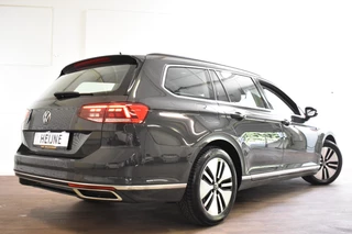 Volkswagen Passat Volkswagen Passat Variant GTE 218PK DSG HYBRID BUSINESS CAMERA/NAVI/MASSAGE - afbeelding nr 12