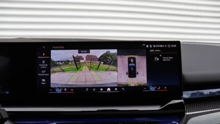 BMW 5 Serie BMW 5 Serie Touring 550e xDrive M-Sport Pro | Stoelventilatie | Bowers & Wilkins | M Onderstel Professional | Panormadak | Trekhaak - afbeelding nr 13