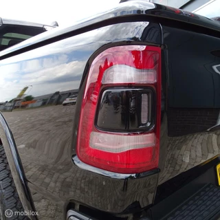 Dodge Ram 1500 Dodge Ram 1500 4X4 5.7 V8 4x4 Crew Cab Limited 4PLAY 22 inch - afbeelding nr 25