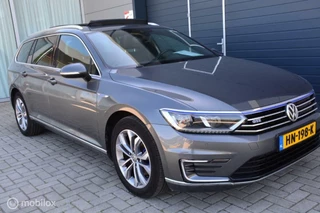 Volkswagen Passat Volkswagen Passat Variant 1.4 TSI GTE Highline - afbeelding nr 19