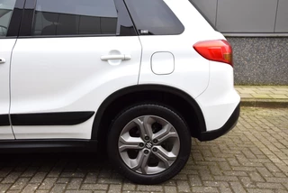 Suzuki Vitara Suzuki Vitara 1.6 Exclusive | Apple carplay/android| Trekhaak | Stoelverwarming | - afbeelding nr 6