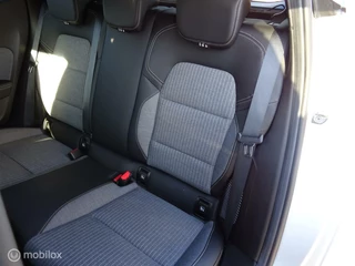 Renault Clio Renault Clio 1.6 E-Tech Hybrid 140 Luticia Intens Serie Limitee complete-auto - afbeelding nr 25