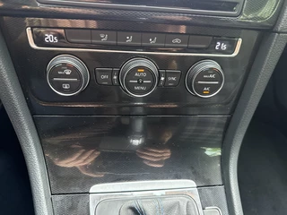 Volkswagen Golf Volkswagen Golf 1.4 TSI GTE - afbeelding nr 31
