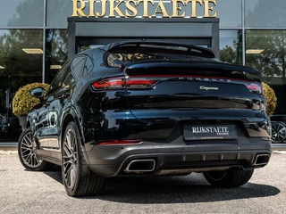 Porsche Cayenne Porsche Cayenne Coupé 3.0 E-Hybrid|PANO|SPORTCHRONO|INCL BTW - afbeelding nr 7