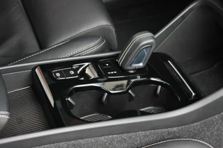 Volvo XC40 Volvo XC40 T5 Recharge R-Design | Black Edition | Leder | Parkeercamera | Stoelverwarming | Pilot Assist | Keyless - afbeelding nr 42