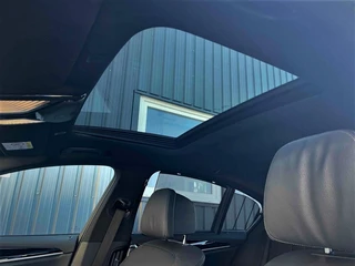 BMW 5 Serie BMW 5 Serie 545e 394Pk X Drive M-Sport Plug in Hybrid HUD Laser Luchtvering Soft close - afbeelding nr 8