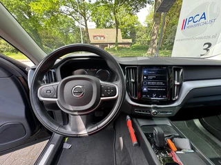 Volvo XC60 Volvo XC60 2.0 Recharge T6 AWD Business Pro Airco/Automaat/Stoelverw./Camera - afbeelding nr 14