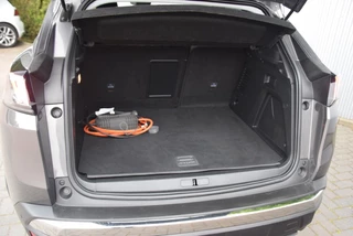 Peugeot 3008 Peugeot 3008 1.6 HYbrid 225 Allure Pack Navi/Camera/PDC/Clima - afbeelding nr 27