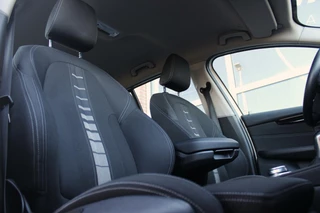 BMW 2 Serie ➡️ BMW 2-serie Gran Tourer 220i F46 Executive Sport-Line 7 persoons | Automaat | 4 cilinder | 192 pk | Head-up | Navi | 17 inch | Xenon | PDC | Cruise control | Climate - afbeelding nr 16