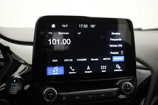 Ford Fiesta Ford Fiesta 1.5 TDCi Titanium - Carplay, Navi, Trekhaak - afbeelding nr 17