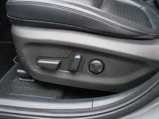 Hyundai Kona Hyundai Kona EV Premium 64 kWh | Warmtepomp | Snelladen - afbeelding nr 22