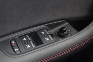 Audi Q8 Laser-Matrix/Pano/4wiel/B&O/360/RS-stoel/Design Red/Luchtvering/Keyless/Head-up/Trekhaak - afbeelding nr 31