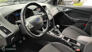 Ford Focus Ford Focus Wagon 1.0 ST-Line 2017 AIRCO VELGEN STOELVERW. NE APKMM STOELVEREMM - afbeelding nr 16