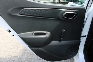 Hyundai i10 Hyundai i10 1.0 Comfort 5-zits Automaat/Carplay/Airco 