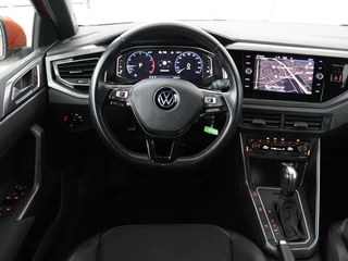 Volkswagen Polo Volkswagen Polo 1.0 TSI R-Line | Stoelverwarming | Camera |  Carplay | Climate control | Adaptive cruise | Full LED | Navigatie | Virtual Cockpit - afbeelding nr 3