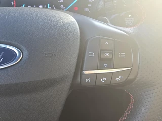 Ford Fiesta Ford Fiesta 1.0 EcoBoost Hybrid ST-Line X | Adaptive cruise control | Winter Pack | Dodehoeksensoren | Full-LED koplampen | Achteruitrijcamera | Draadloze telefoonlader | Privacy glass - afbeelding nr 21