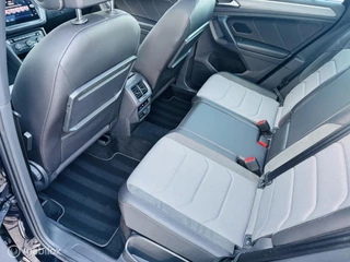 Volkswagen Tiguan Volkswagen Tiguan 2.0 TSI 3x R line Pano Acc 4motion Led - afbeelding nr 25