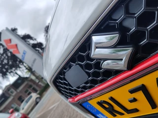 Suzuki Swift Suzuki Swift 1.0 BOOSTERJET STIJL AUTOMAAT Navi | Clima | Cruise - afbeelding nr 38
