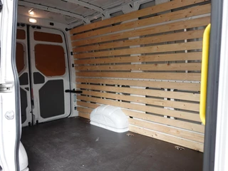 Volkswagen Crafter Volkswagen Crafter 30 2.0 TDI L3H3 177PK Highline Automaat Airco App-connect ACC Camera Trekhaak - afbeelding nr 7