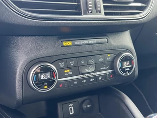 Ford Focus Ford Focus Wagon 2.3 EcoBoost ST-3 | 280PK | Adaptive cruise control | Launch control | Winter Pack | Full LED | Camera - afbeelding nr 27