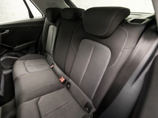 Audi Q2 150Pk Automaat (NAVIGATIE, CAMERA, GETINT GLAS, SPORTSTOELEN, PLAT SPORTSTUUR, TREKHAAK, CRUISE, PARKEERSENSOREN, NIEUWE APK, NIEUWSTAAT) - afbeelding nr 14