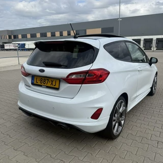 Ford Fiesta Ford Fiesta 1.0 ST-Line | Panoramadak | Camera | Sport - afbeelding nr 4