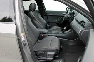 Audi Q3 Audi Q3 45 TFSIe S-Line - 245 pk **Pano / Trekhaak / Dodehoek - afbeelding nr 11