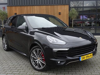 Porsche Cayenne Porsche Cayenne 3.0 S 509PK E-Hybrid / Sport Design / LED - afbeelding nr 2
